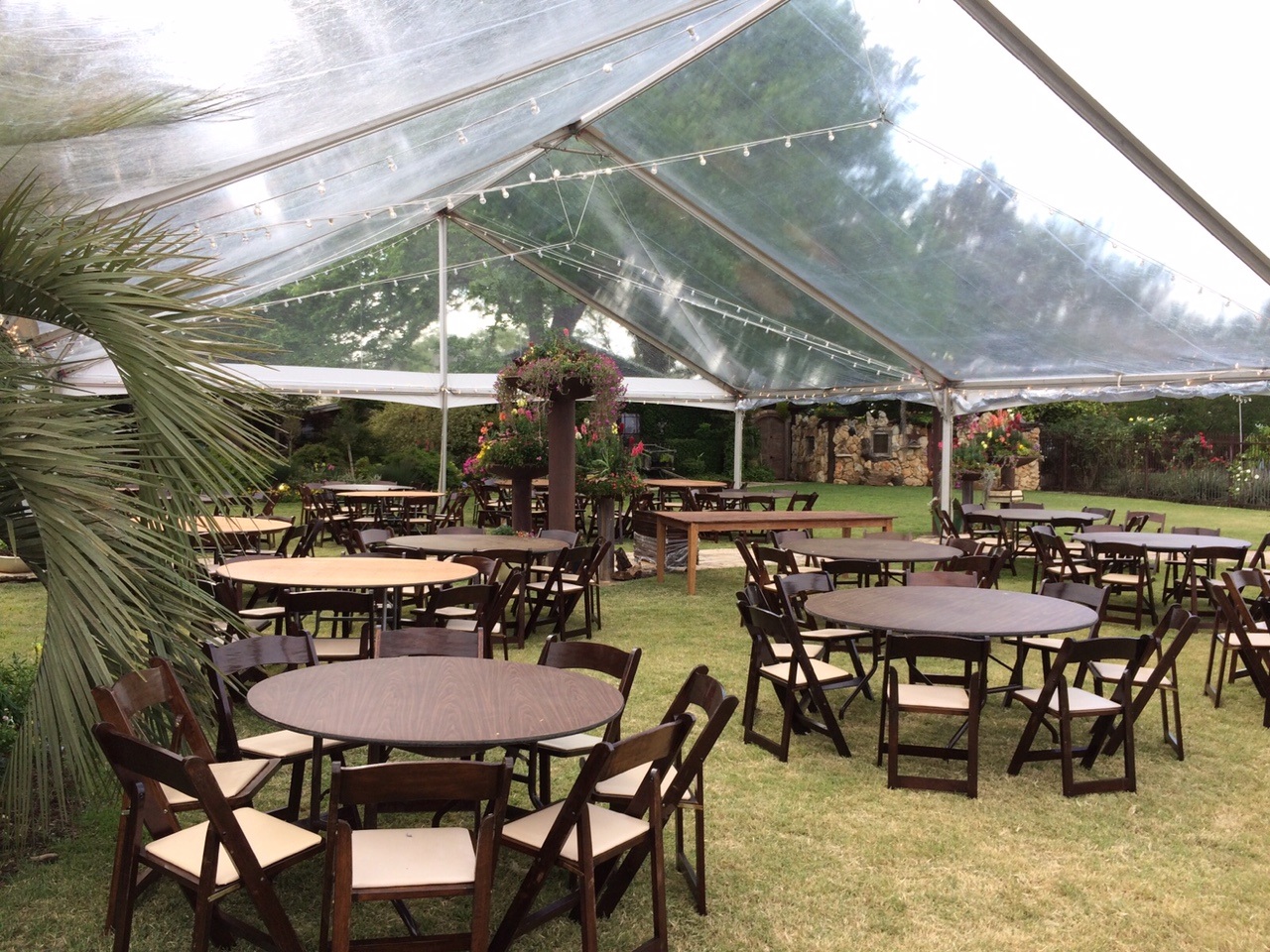 40 x 60 Jumbo Track Structure Tent Clear Top_wild onion ranch 124686 (1) Festoon Lighting