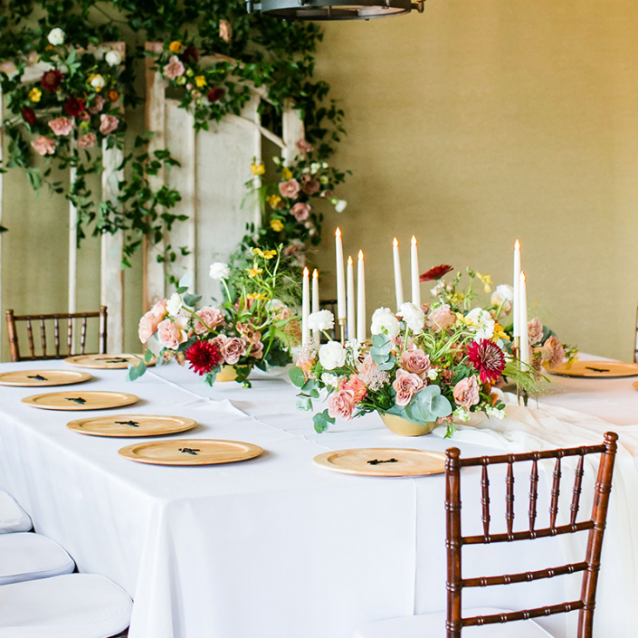 White Economy Linen Rentals | Premiere Events