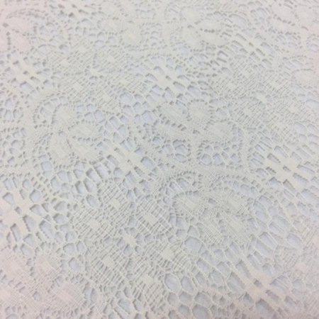 Ivory Lace over White Solid Linen