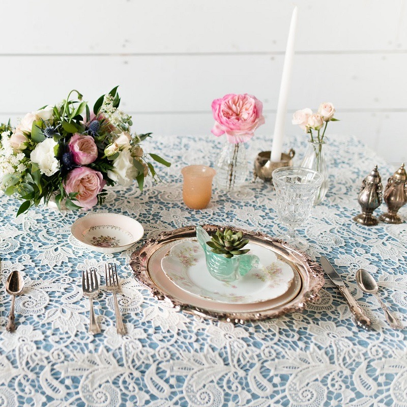 Gipoor Lace over Crinkle Blue Linens